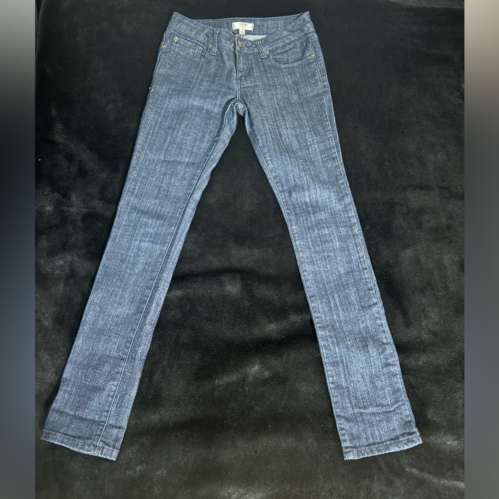 I love H81 dark blue denim jeans women’s skinny low rise  26 waist 30 length